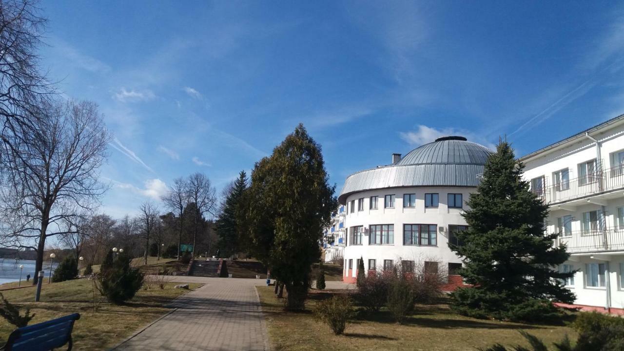 Sanatorium Naroch酒店 外观 照片